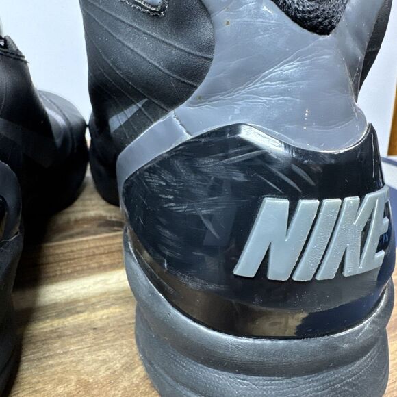 Size 13 - Nike Hyperdunk 2010 Black Dark Grey Men's - Picture 9 of 16